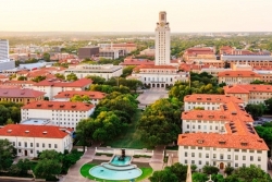 Trường University of Texas at Austin